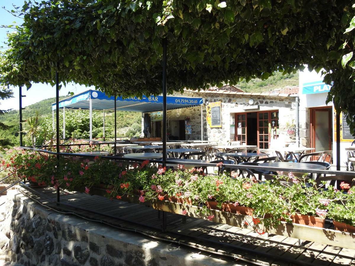 Camping Les Lavandes Darbres Kültér fotó